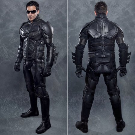 защитный костюм мотоциклиста бэтмен