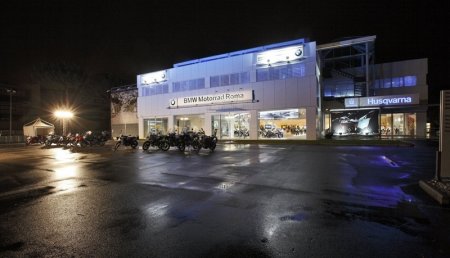 BMW открывает гипермаркет